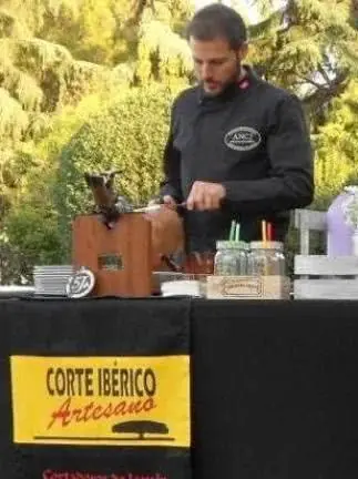 Cortador de jamn en Madrid